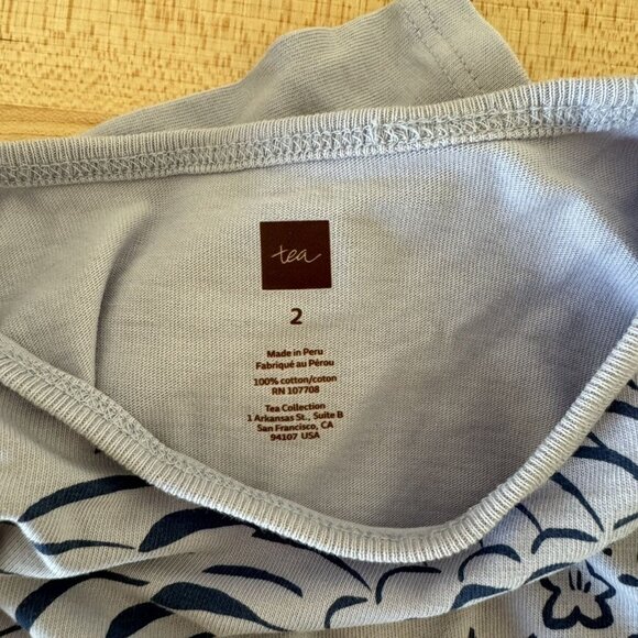 Tea Collection Crane Tunic Top Lilac Gray Size 2 - Picture 3 of 4